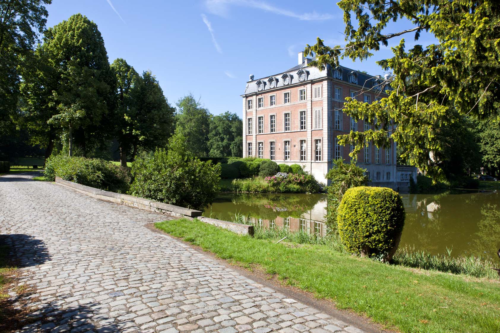 Afbeelding van het Lozerkasteel.